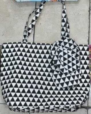 Bolso Playero con Gorra
