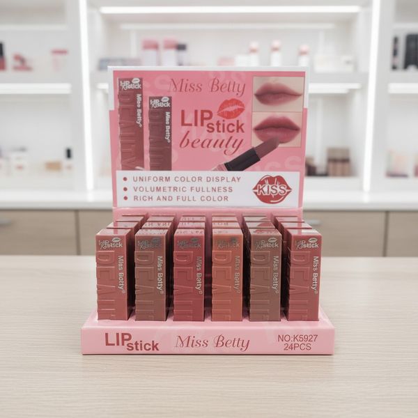 Caja exhibidora de 24 labiales Miss Betty en variados tonos