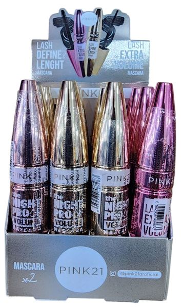 Caja exhibidora de máscaras de pestañas marca Pink 21 en envases metálicos rosados y dorados
