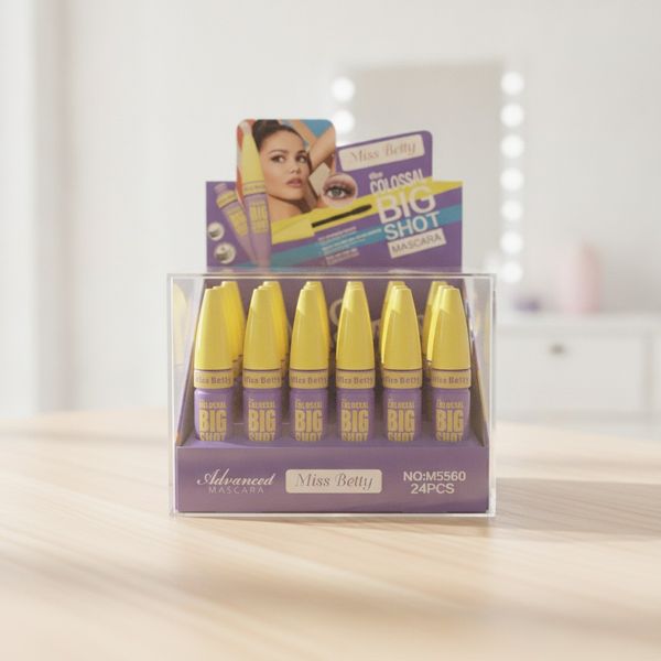 Caja exhibidora con 24 unidades de máscara para pestañas Miss Betty Colossal Big Shot