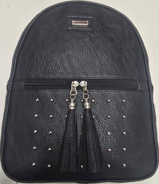 Mochila Negra con Tachas mc1