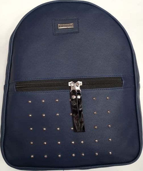 Mochila Urbana Con Tachas