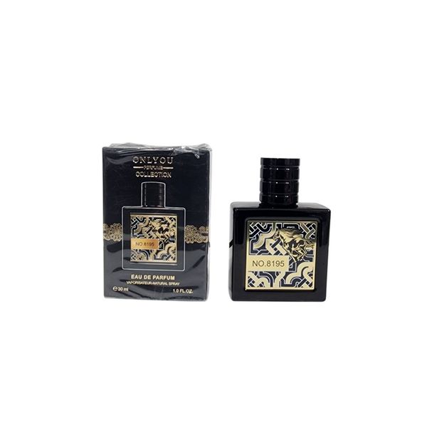 Frasco de perfume Onlyou No. 8195 de 30 ml junto a su caja