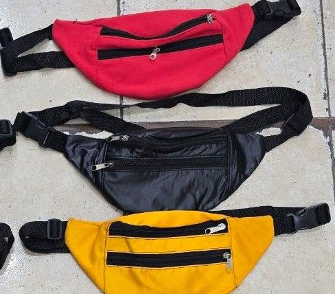 Riñoneras Urbanas Surtidas X3UN