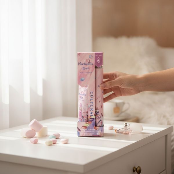 Caja de set de perfume y crema de manos Marshmallow Blush en tonos rosados