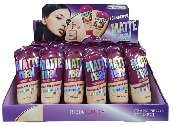 Caja exhibidora con 24 tubos de base líquida de maquillaje Matte Real Ribiabeauty en varios tonos