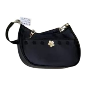 Cartera Baguette Negra Con Flor