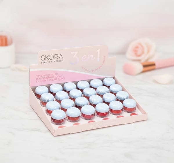 Maquillaje 3 en 1 SkoraA